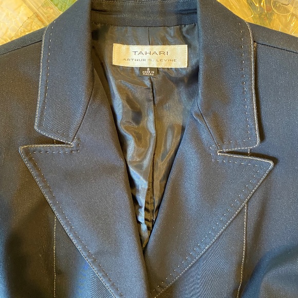 Tahari Jacket - Picture 4 of 5